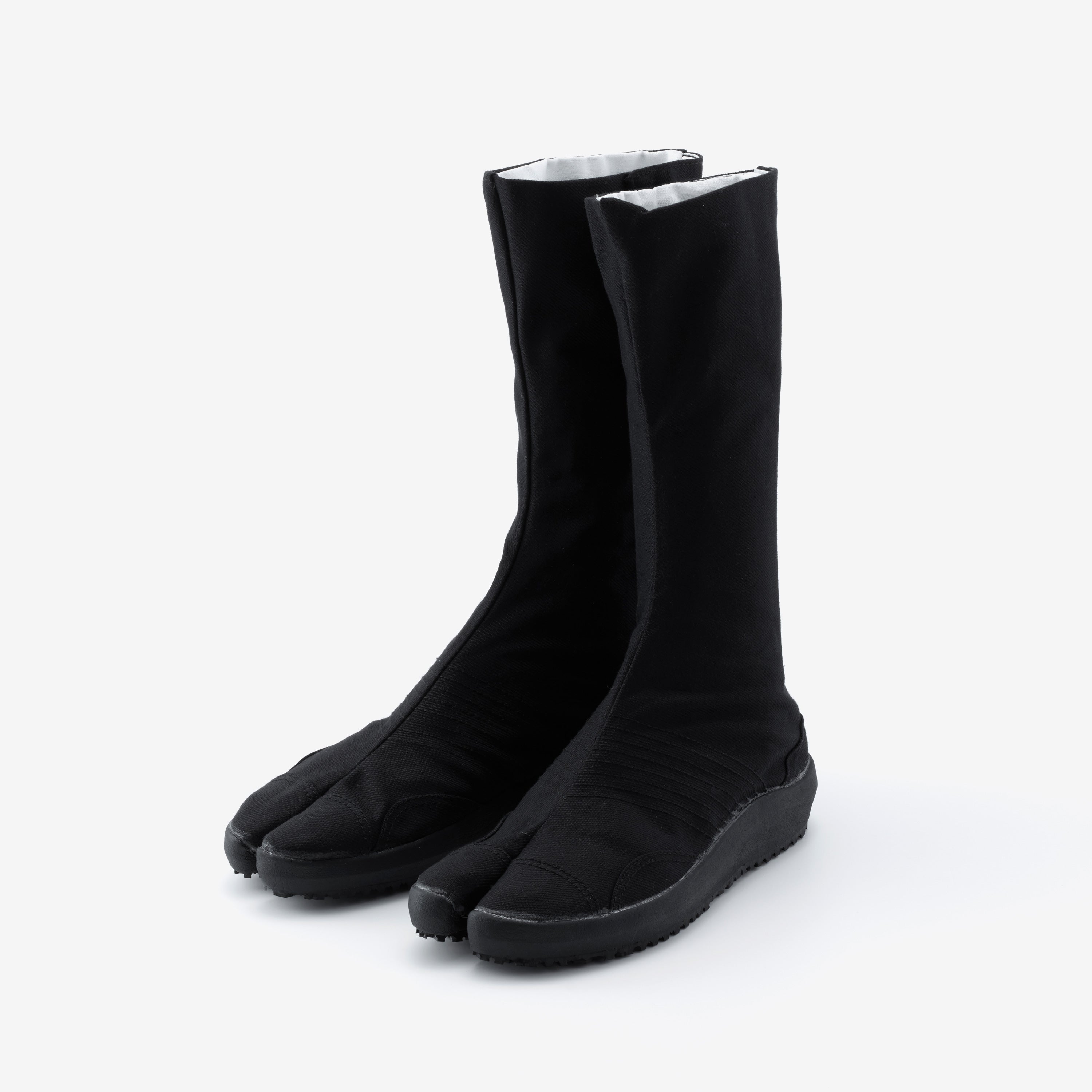 耐滑地下足袋 エアージョグⅢ12枚黒の両足