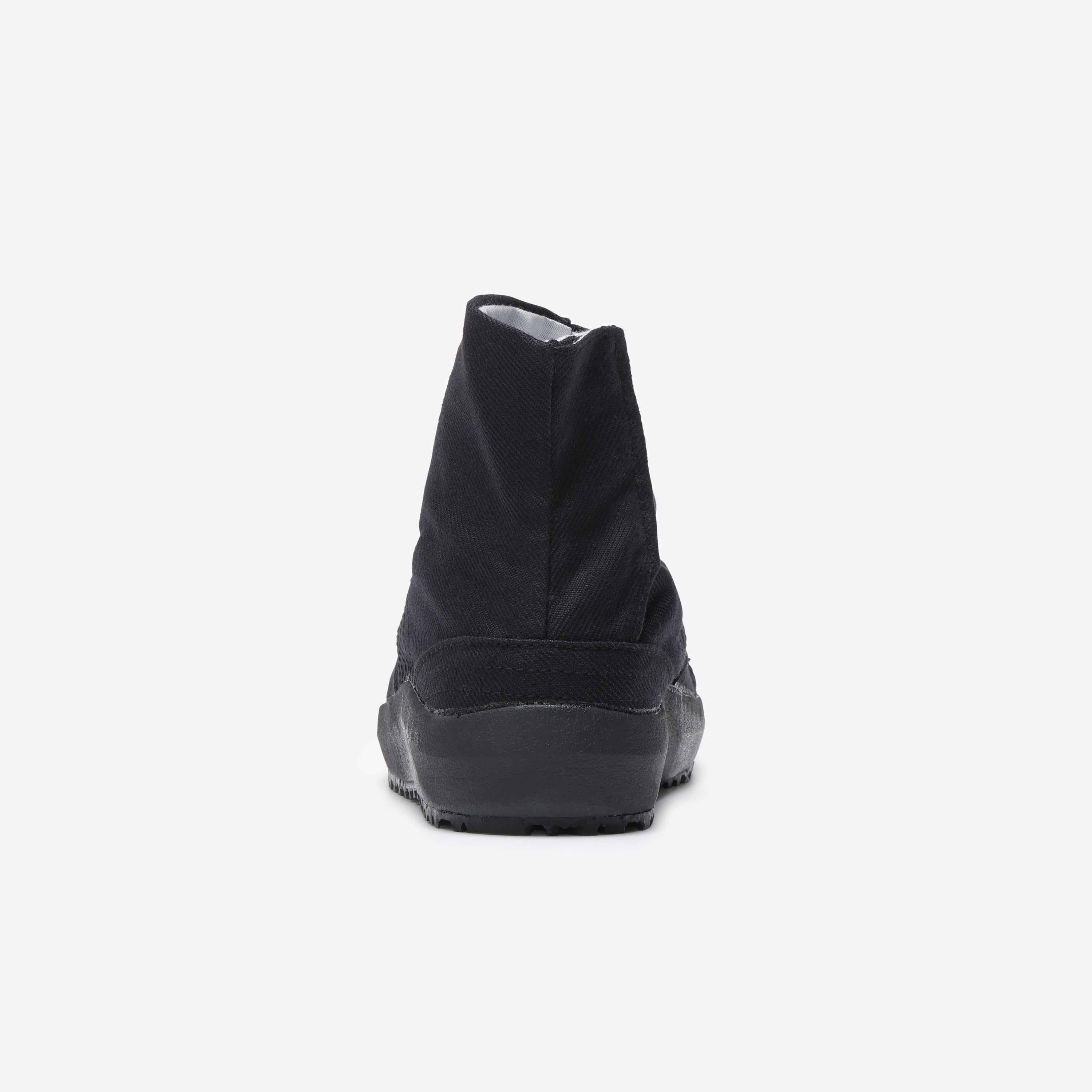 滑りにくい地下足袋 エアージョグIII3枚のかかと