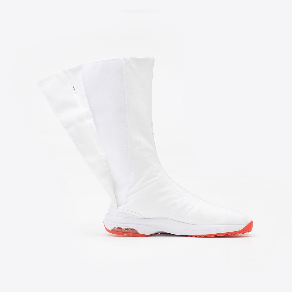 マジックエアージョグ12枚　白の右向き画像