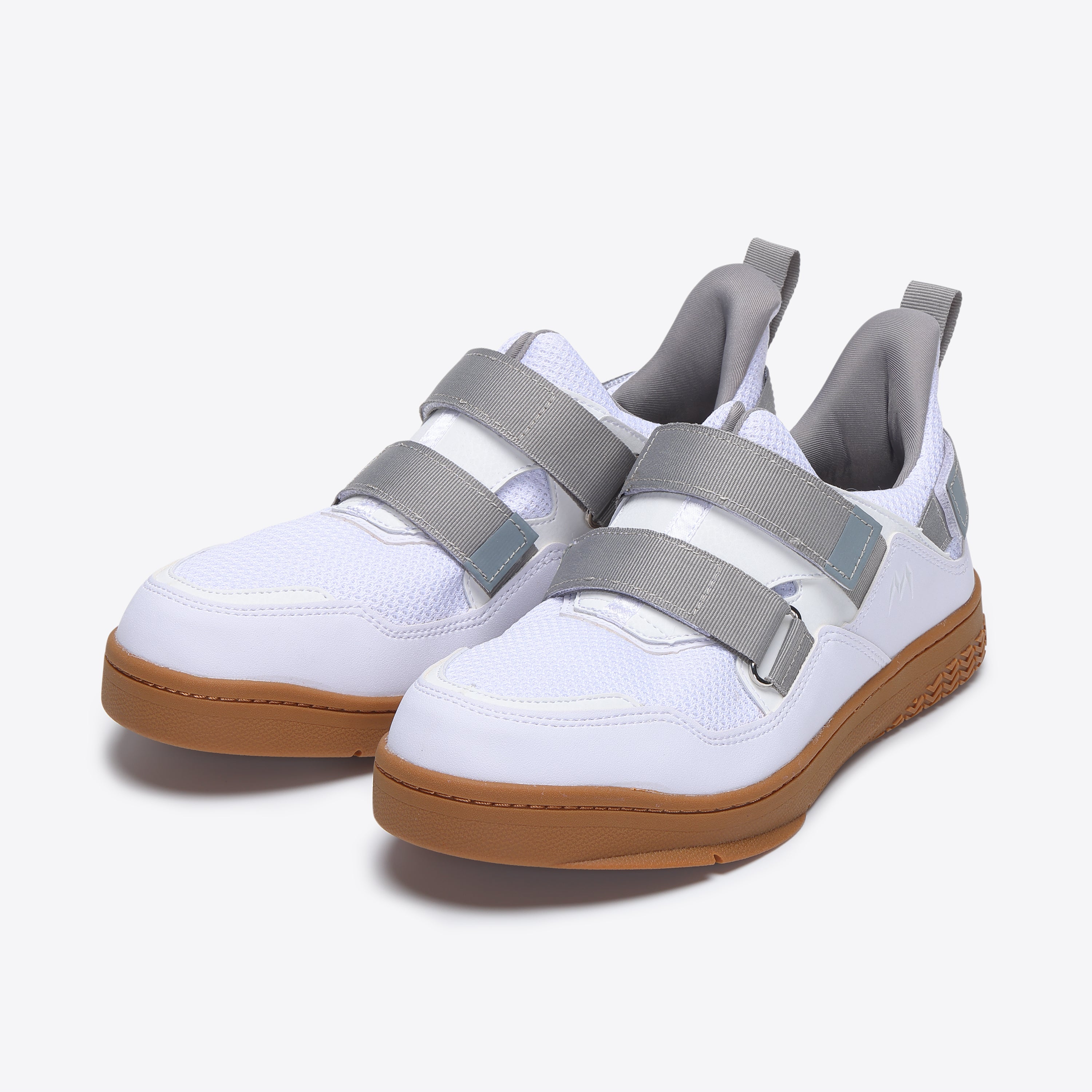 マンダム屋根やくん#08　ホワイトの両足