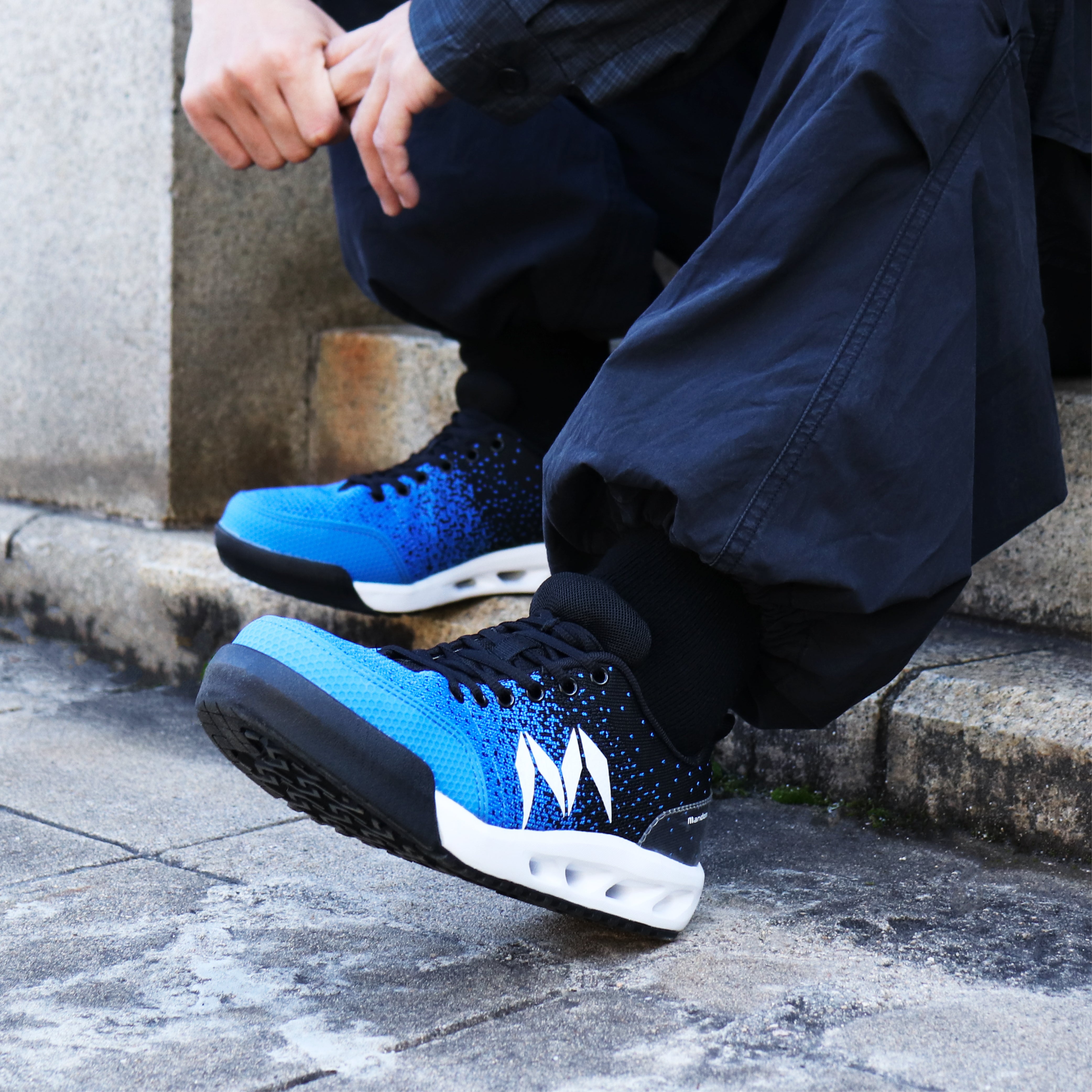 ブラックの着用画像