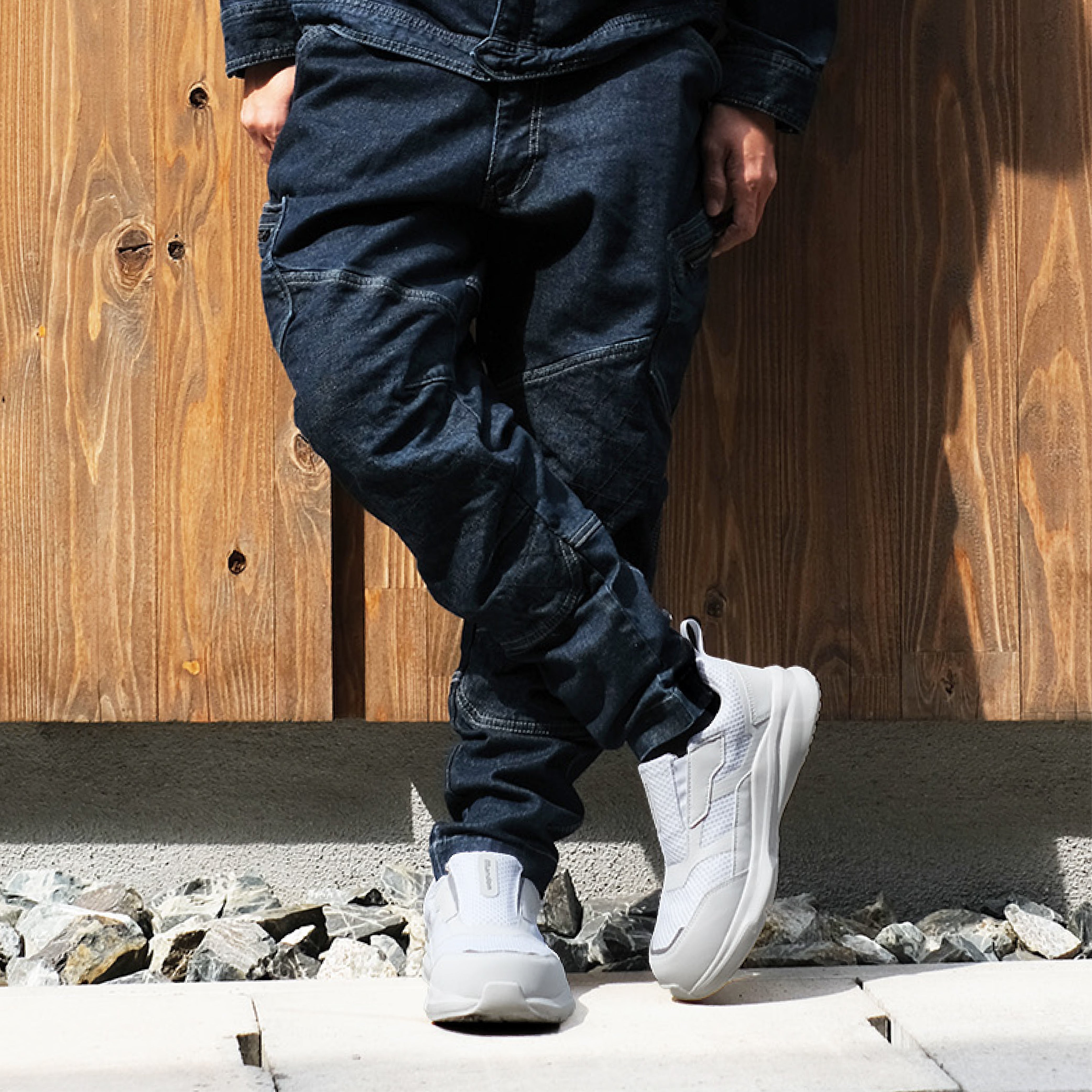 マンダムLight EZ#790　ホワイトの着用画像