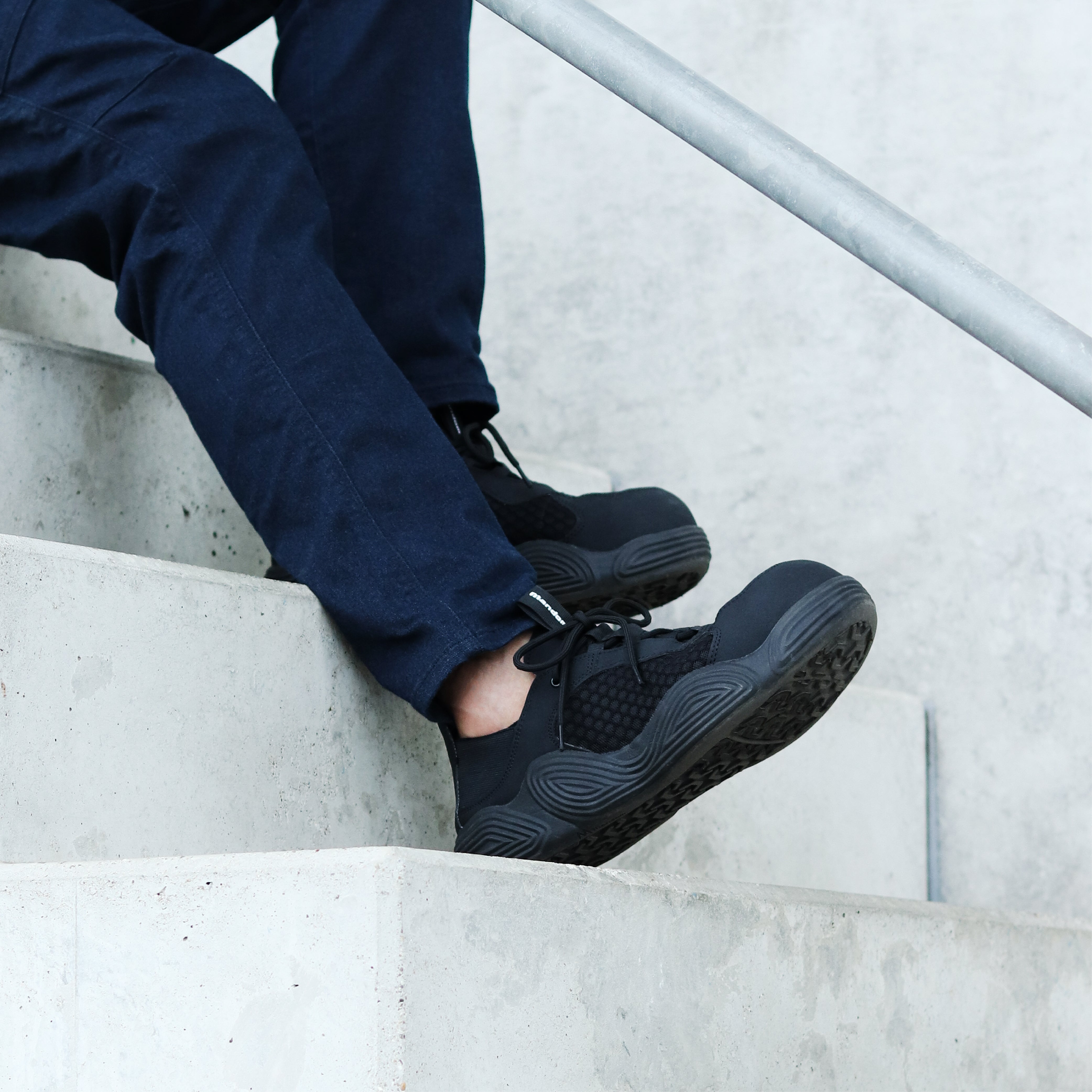  マンダムLightCool#813　ブラックの着用画像